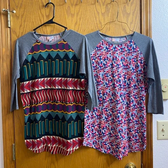 LulaRoe Randy - Picture 2 of 2